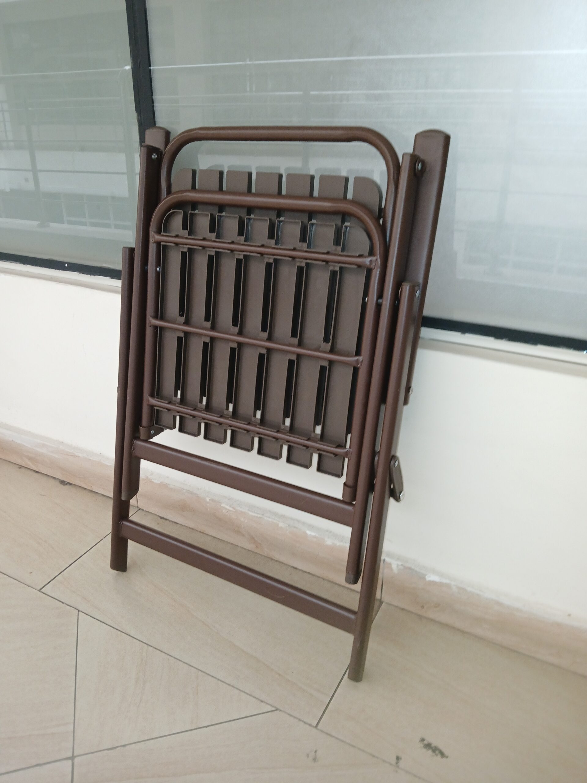 Brown Heavy-Duty Foldable Chair - Image 3