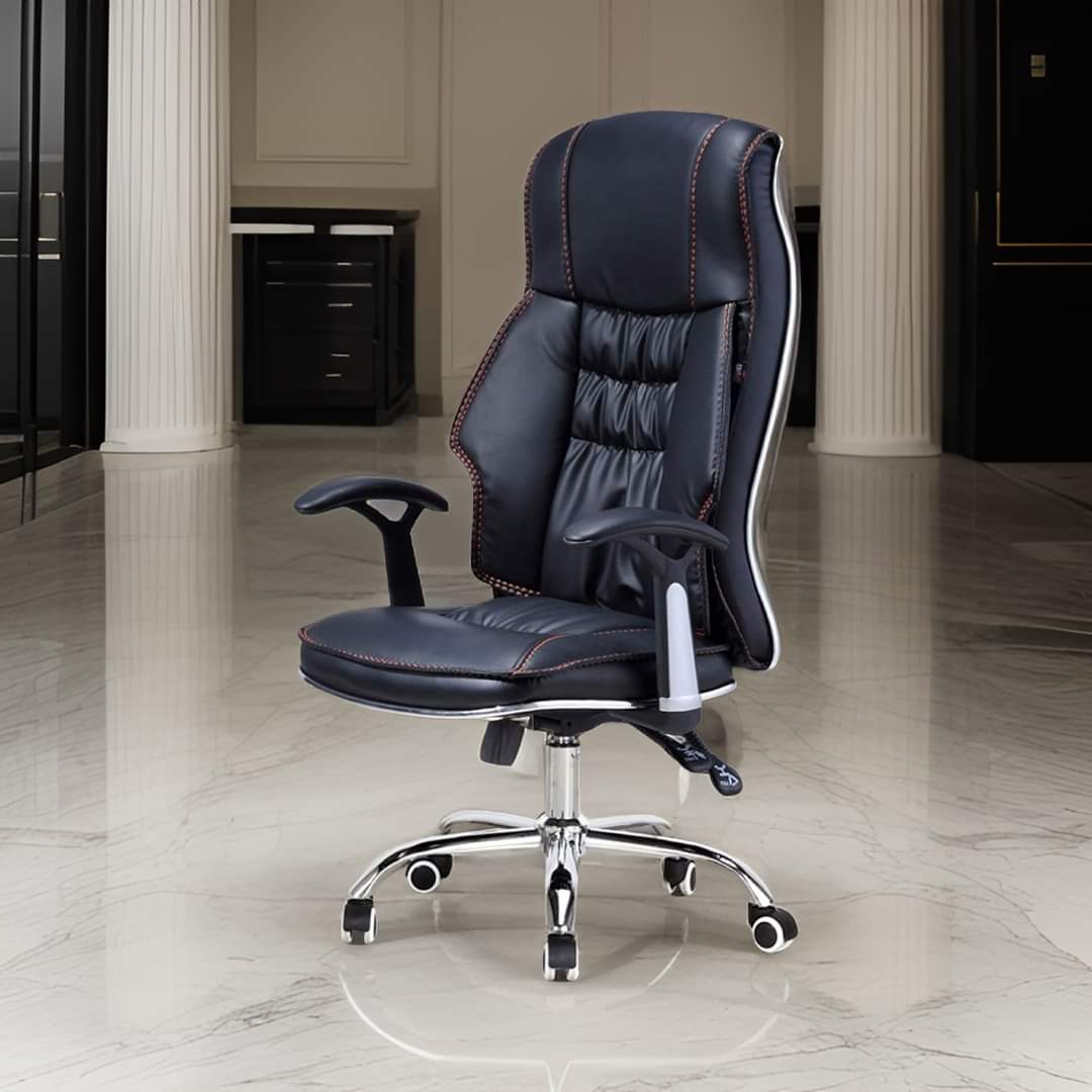 High-Back Leather Executive Chair. - Image 3